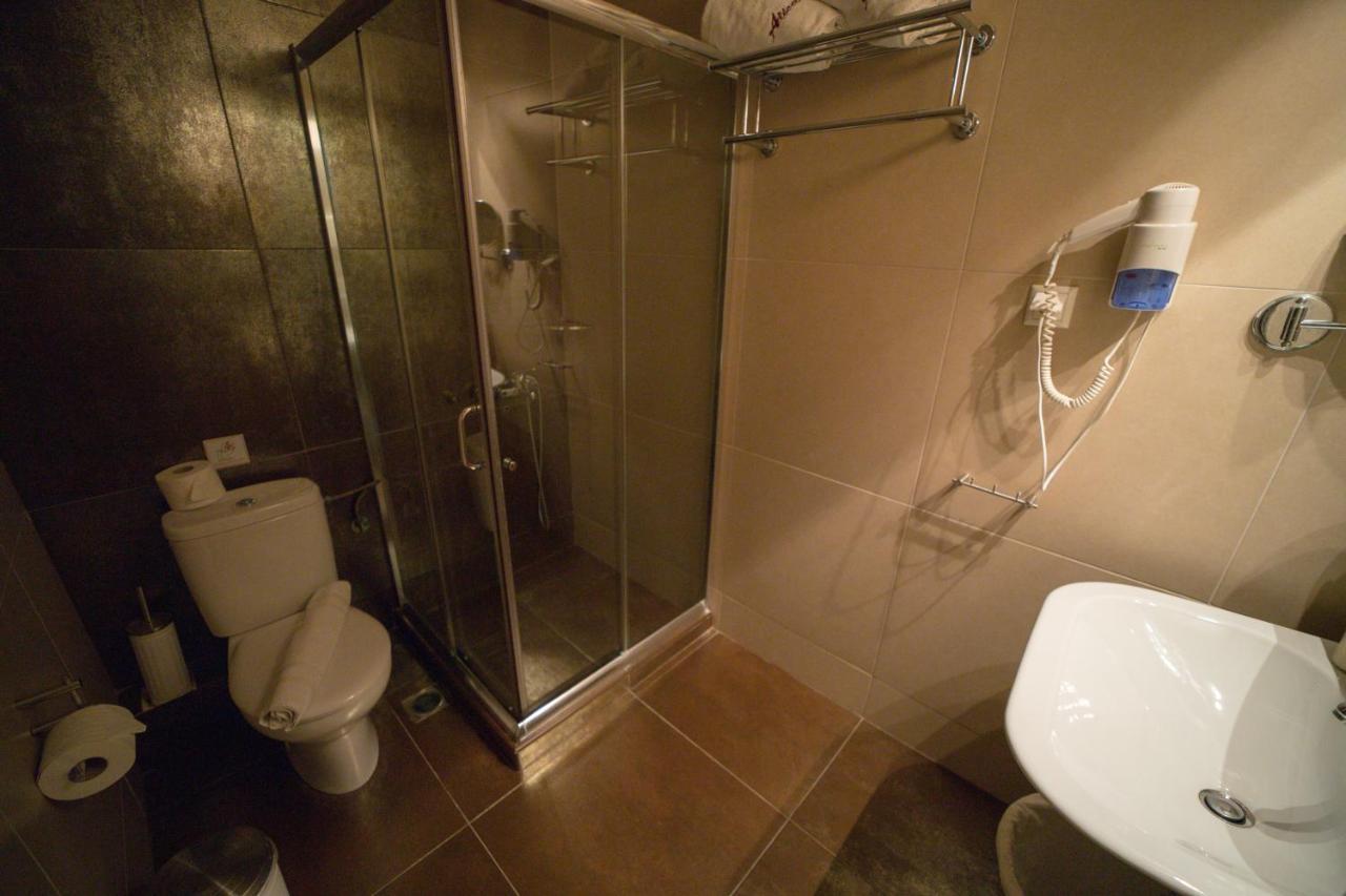 Alicelia Boutique Inn Вати Экстерьер фото