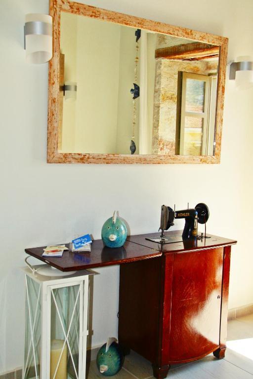 Alicelia Boutique Inn Вати Экстерьер фото